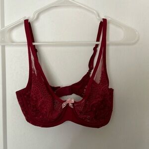 Body by Victoria Unlined Demi/Demo-Buste Non Double in Red!